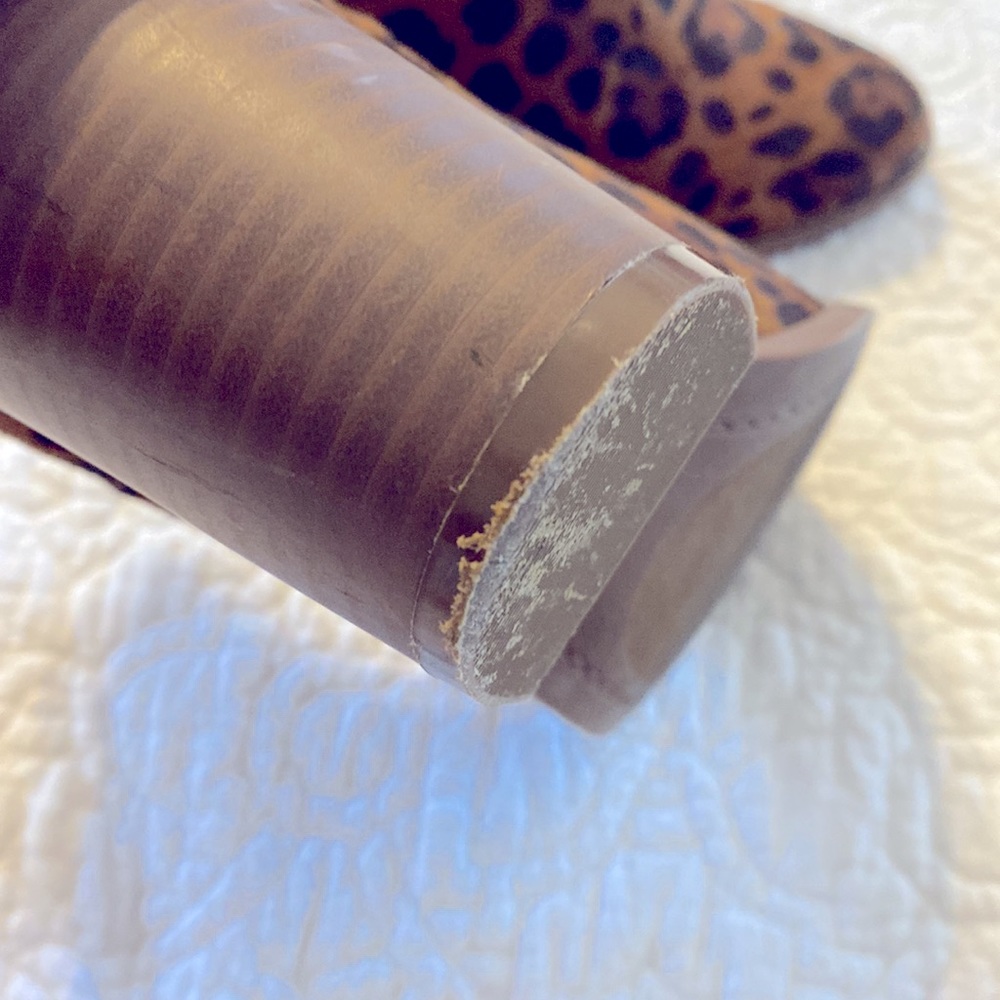 Boutique by Corky’s leopard print booties size 8 - Picture 3 of 6